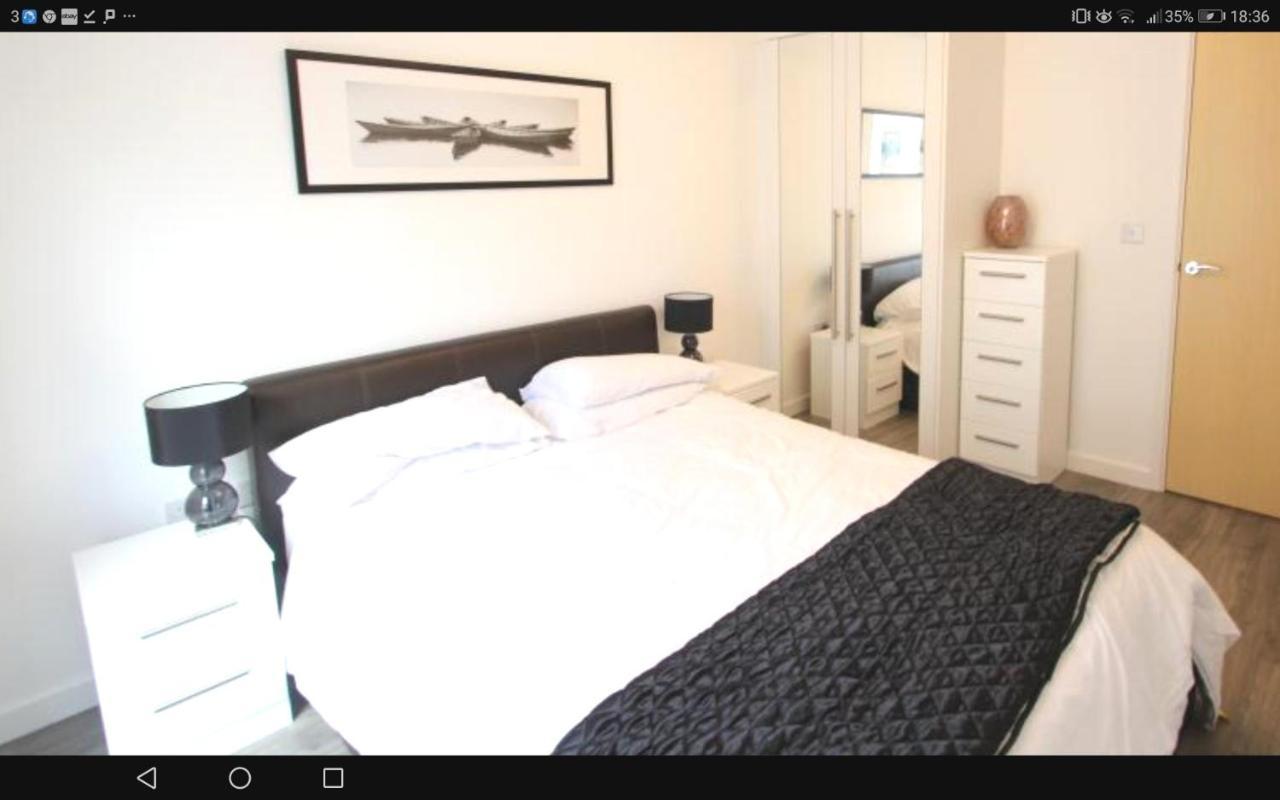 New Central Woking 1 And 2 Bedroom Apartments With Free Gym, Close To Train Station Exterior foto